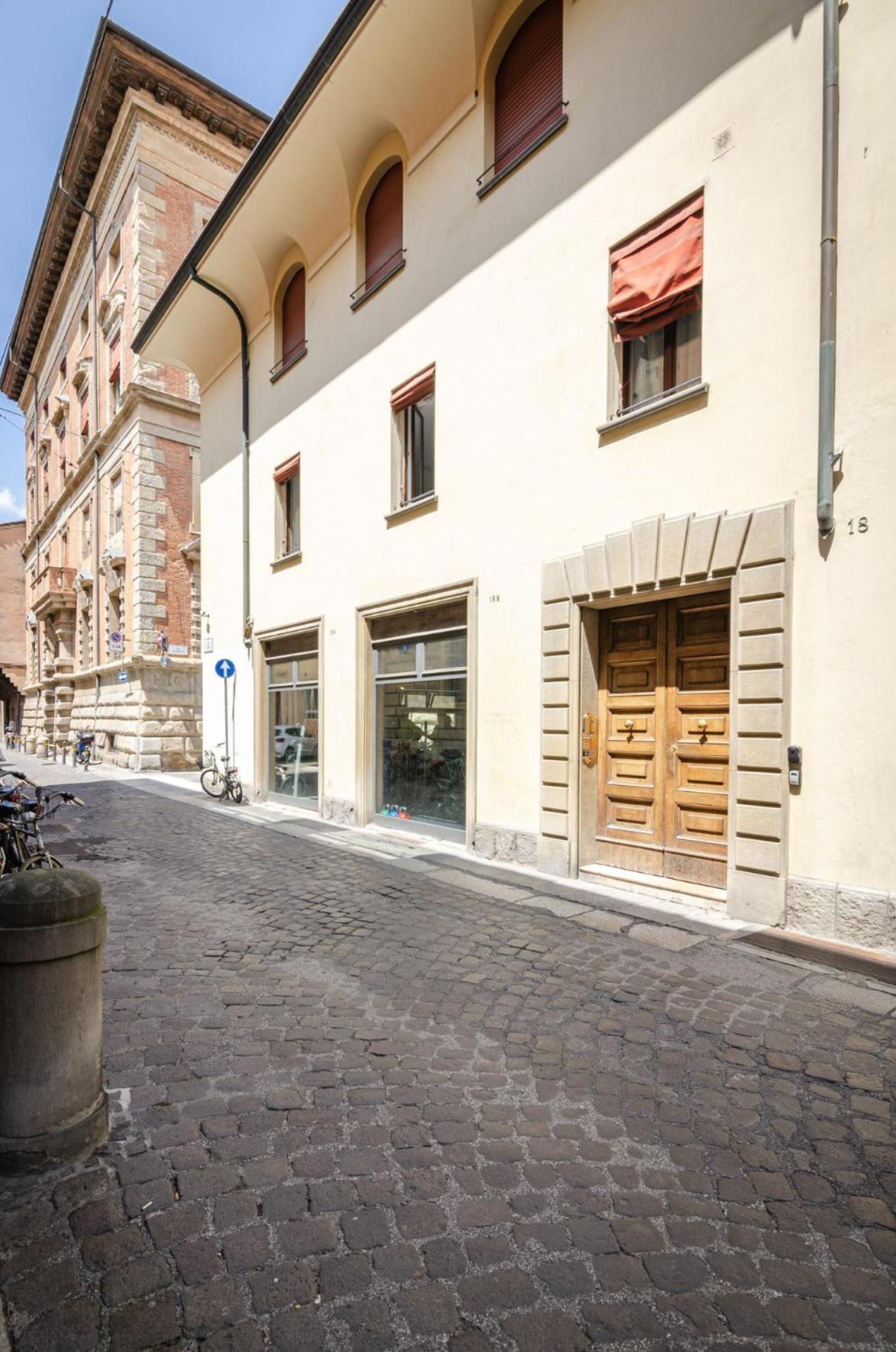 Goito Luxury Apartment, In The Historical Center Bologna Exterior photo